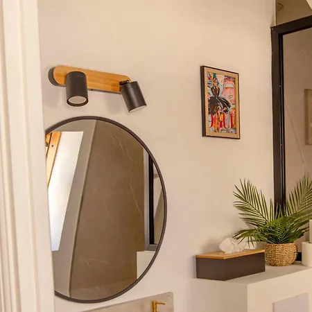 Apartment Le Nid Des Jacobins - By Prestiplace